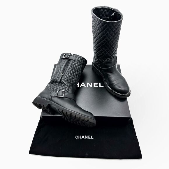 CHANEL Black CC Logo Quilted Moto Boots Size 38 Leather - Picture 2 of 13